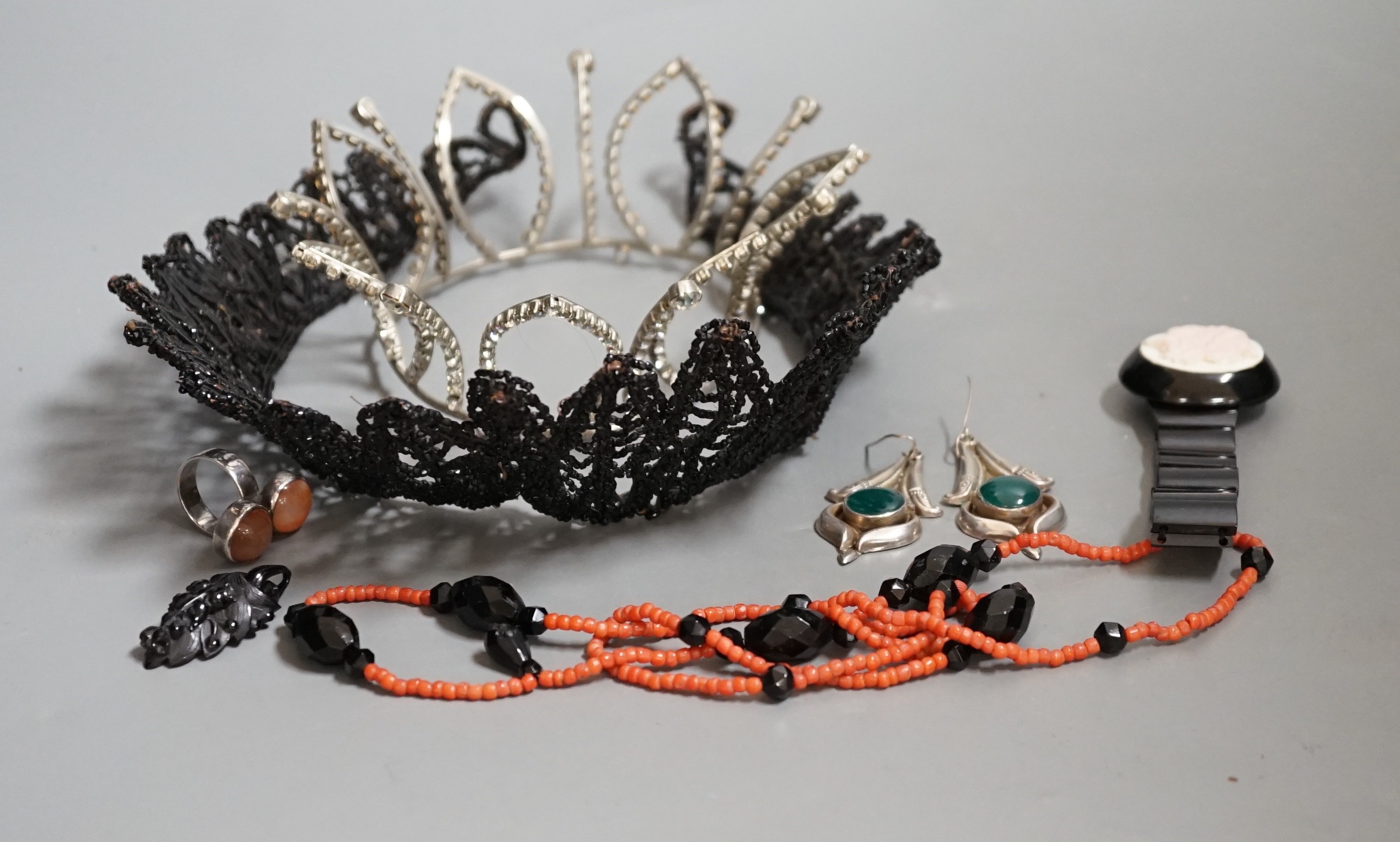 Costume jewellery including, two head ornaments, a white metal and two stone agate dress ring, pair of 925 drop earrings etc.